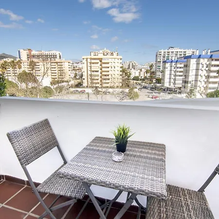 Apartment Escape With Pool And Parking Benalmadena